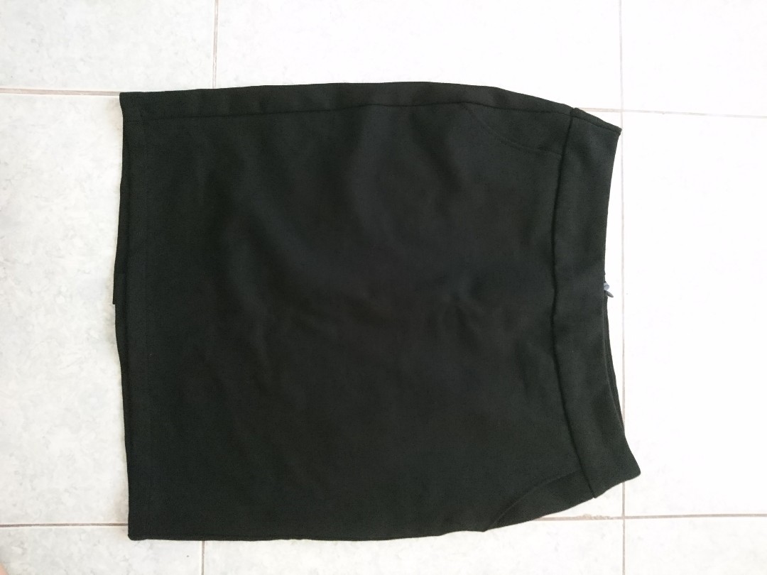 Thanh Lí Váy Công Sở Sở Đen