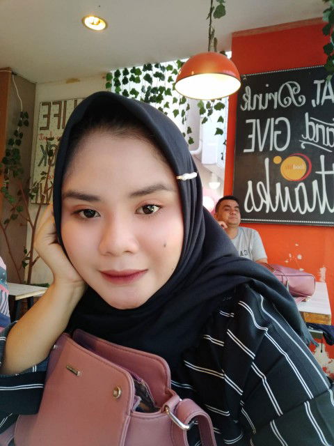 bella amelia profile icon