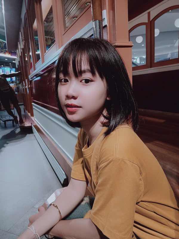 ปาริฉัตร ครัวนอก profile icon