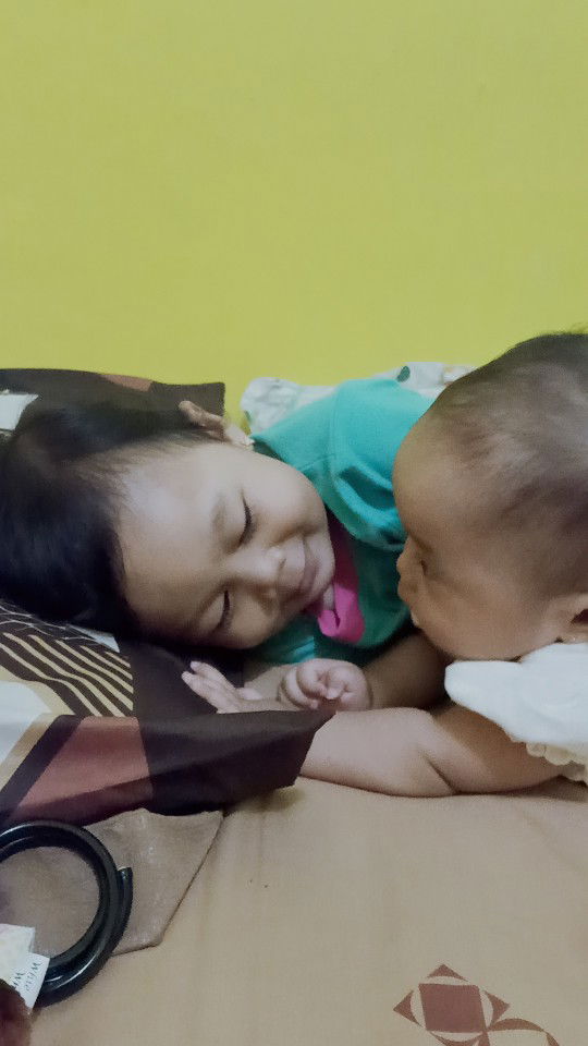 Ratu Apriani Masnur Arum profile icon