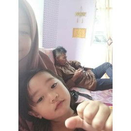 Suzana Awang profile icon