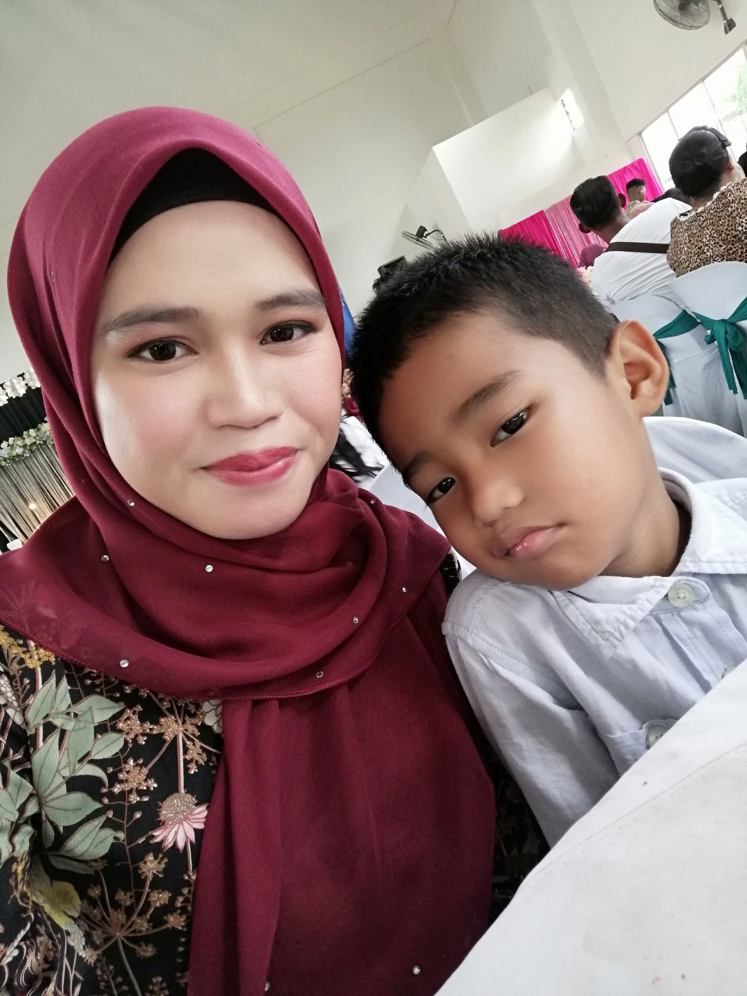 Nor aisah profile icon