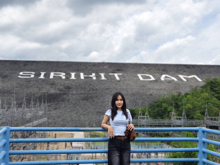 Joy Sunantha Faknin profile icon