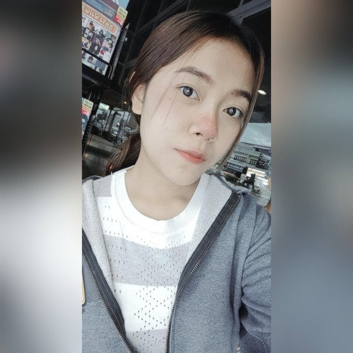 นะ นัท' โลกของหมู' profile icon