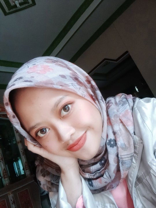 Ayu septiani profile icon