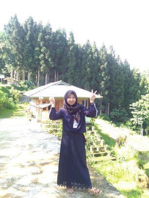 Indri Enggar profile icon