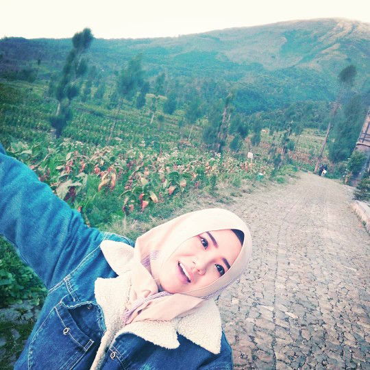 Putriretno 15 profile icon