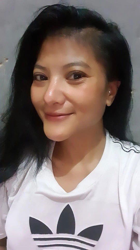 Dewi Magenta profile icon