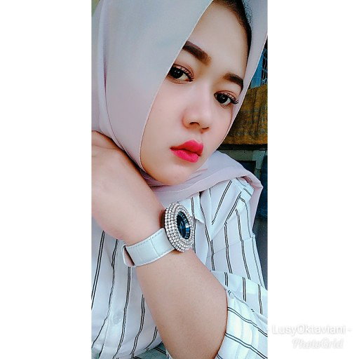 lusy oktaviani profile icon