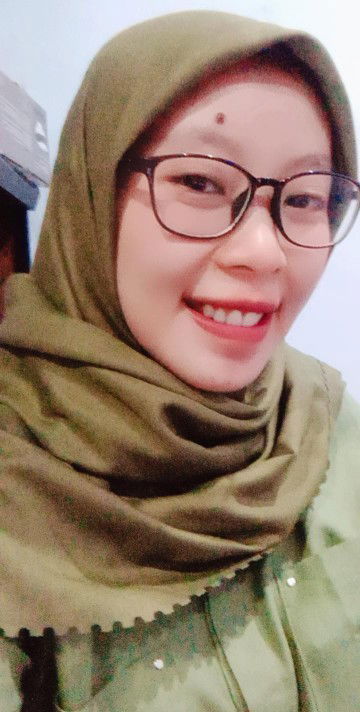 Fitriana Dwi profile icon