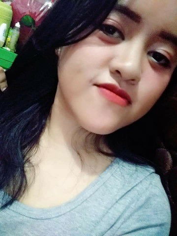 Nella Sari profile icon