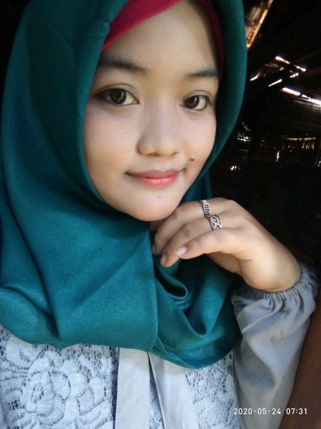 tiwik eka budi arti profile icon