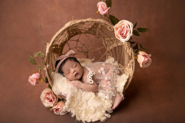 indri yuli kurniawati profile icon