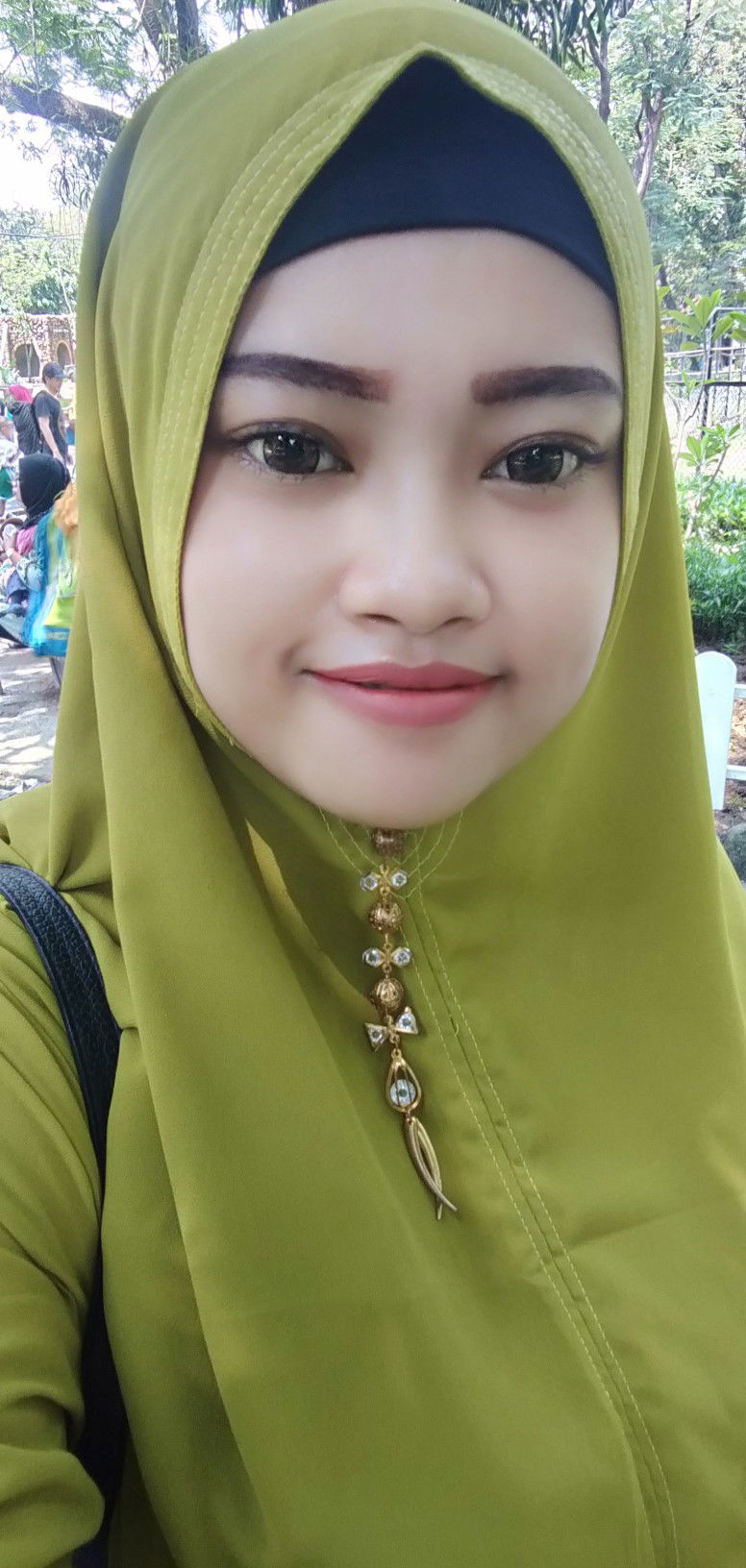 TiTin SuLisTiaNi profile icon