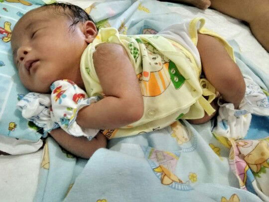 Husna Wati profile icon