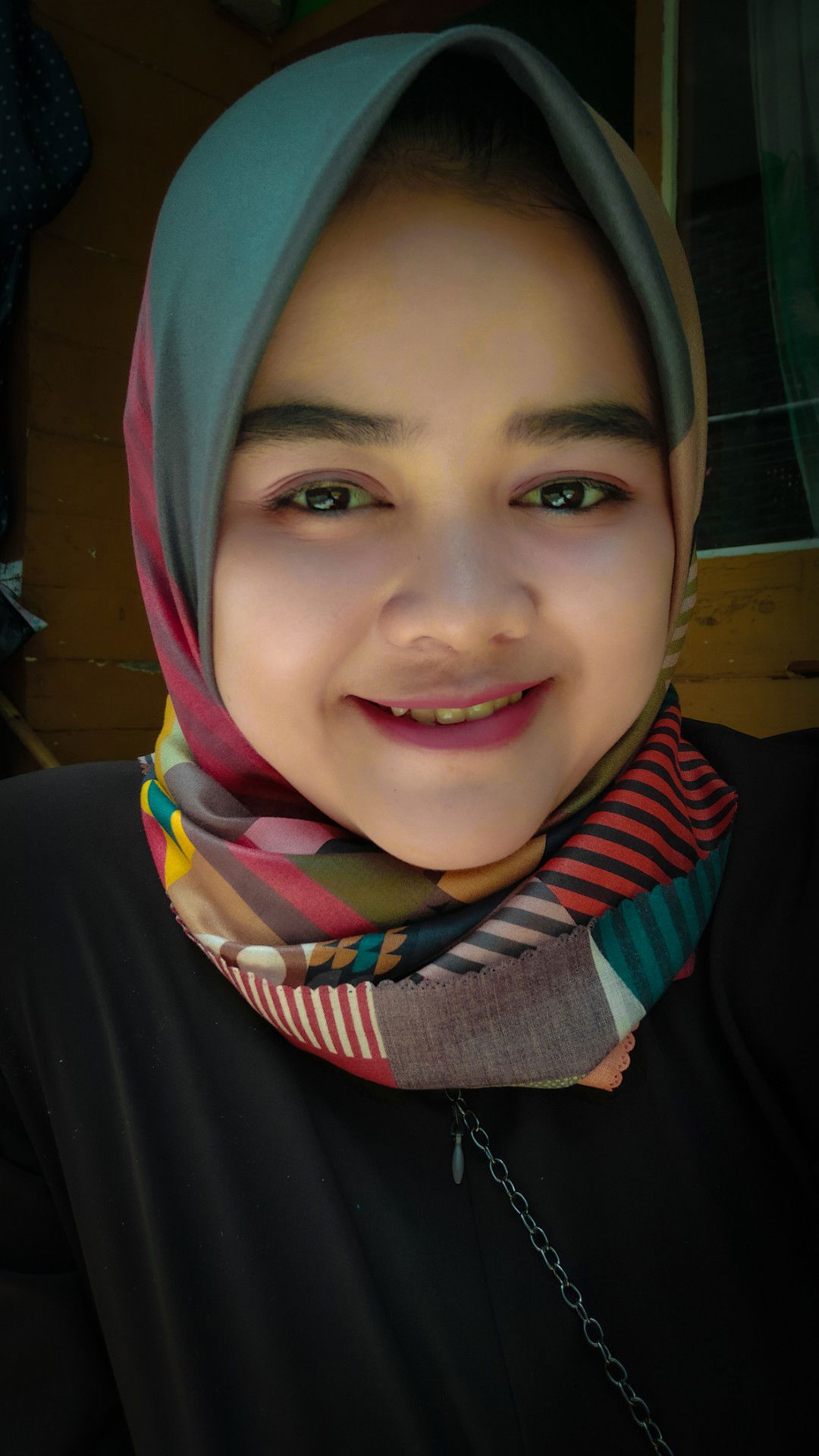 cici Nur profile icon