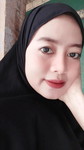 momy nabila profile icon