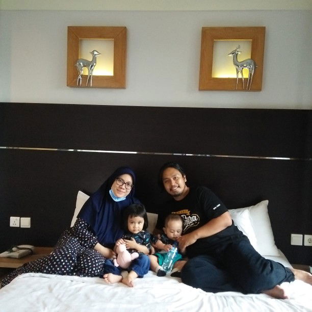 Rizki Nurbaiti profile icon