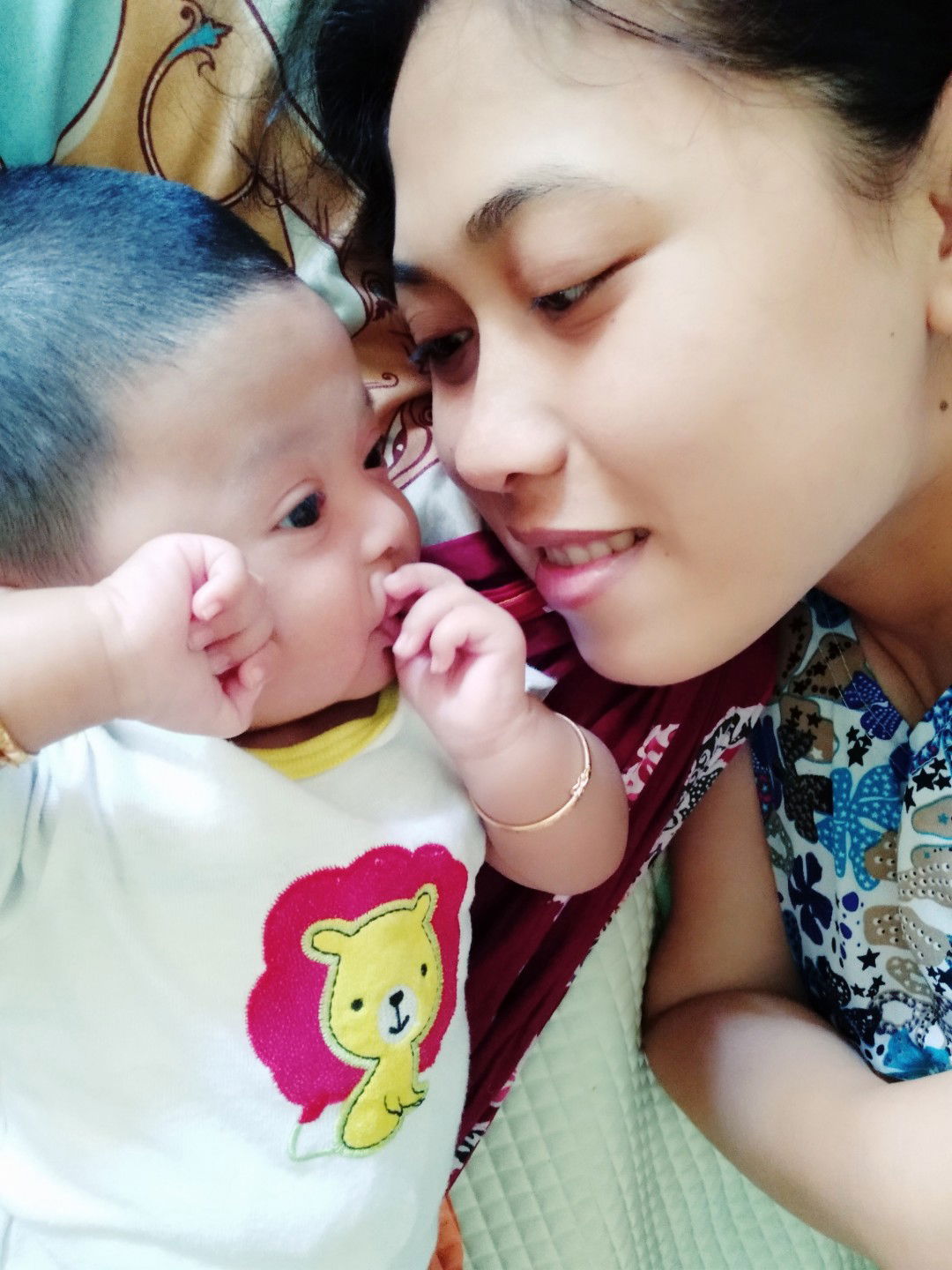 with yang tersayang ??