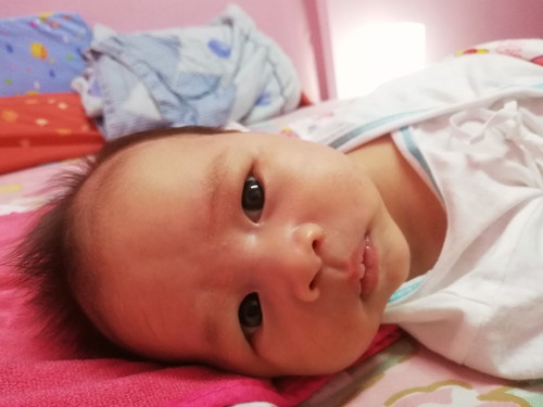 น้องอายุ1เดือนนอนน้อยมากทีละครึ่งชม.แม่บ้านไหนเจอปัญหานี้บ้างคะ