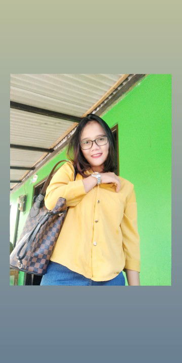 April Liani profile icon