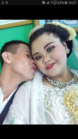 Ny roziq profile icon