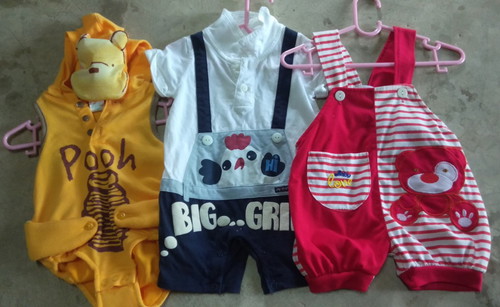 เสื้อผ้ามือสองราคาถูก
