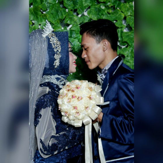 usi susanti profile icon