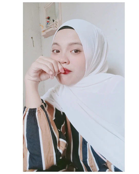 wiwit etriani profile icon