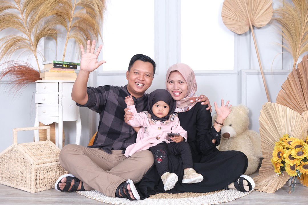 nur hidayati profile icon