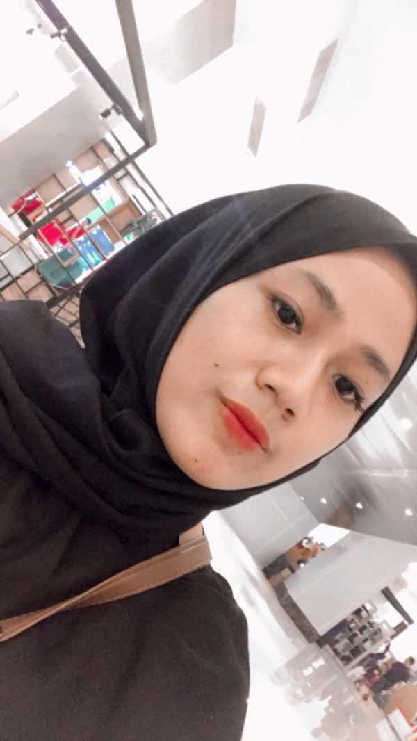 Betty Erizka profile icon