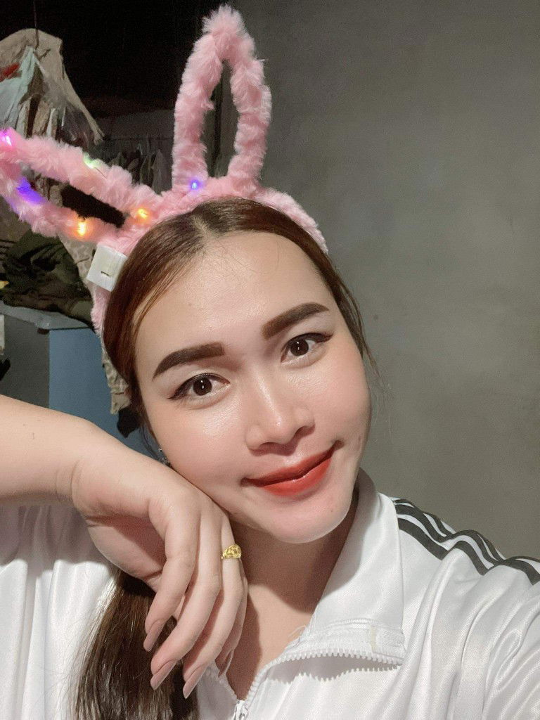 ญิ๋ง' ฝน'น profile icon