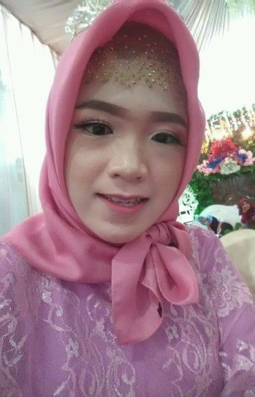 risqiana nia nisa profile icon