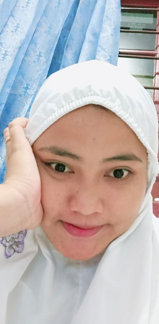 Dian Widhianty profile icon