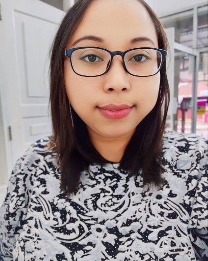 Litha Mbitu profile icon