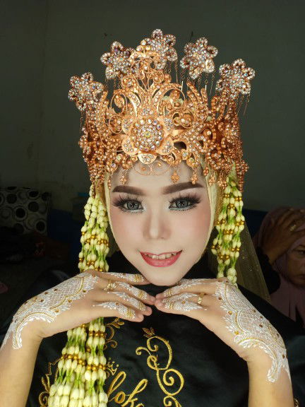 Febby Ani profile icon