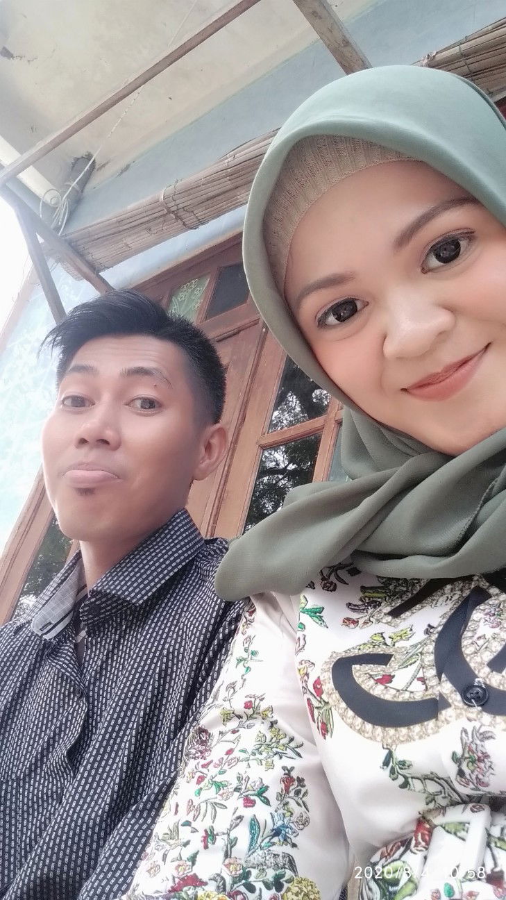 Desy Puspita Sari profile icon