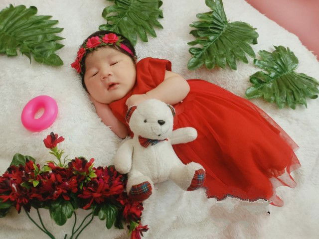 Vella Anggella profile icon