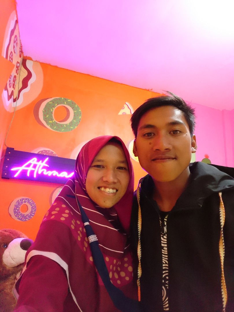 Ely Siyati & Muhammad fauzi profile icon