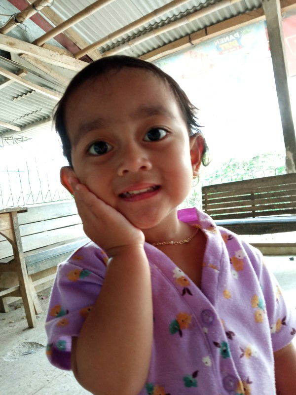 retno yulianingsih profile icon