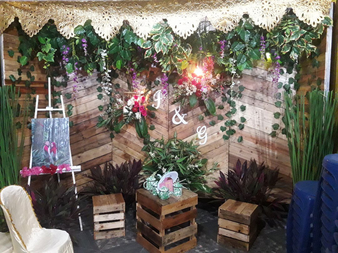 Putri Retno profile icon