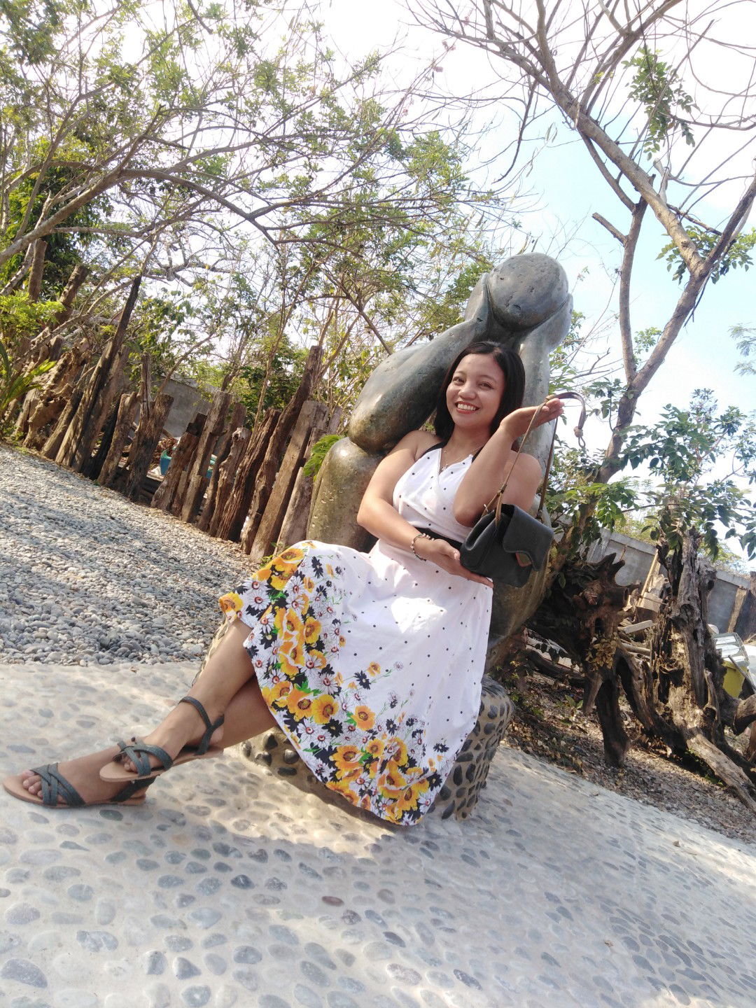 hazel rivera profile icon