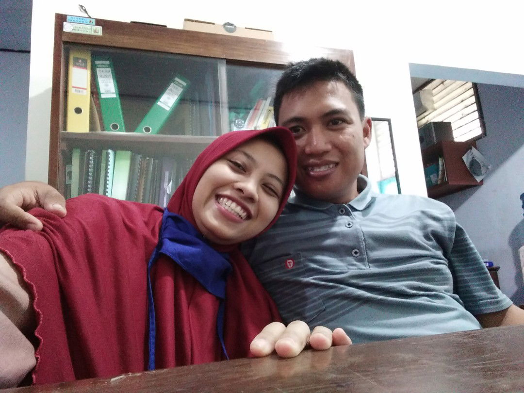 Listya Handayani profile icon