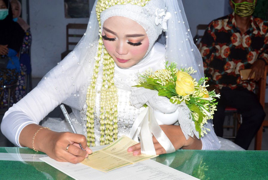 Retno Wulandari profile icon