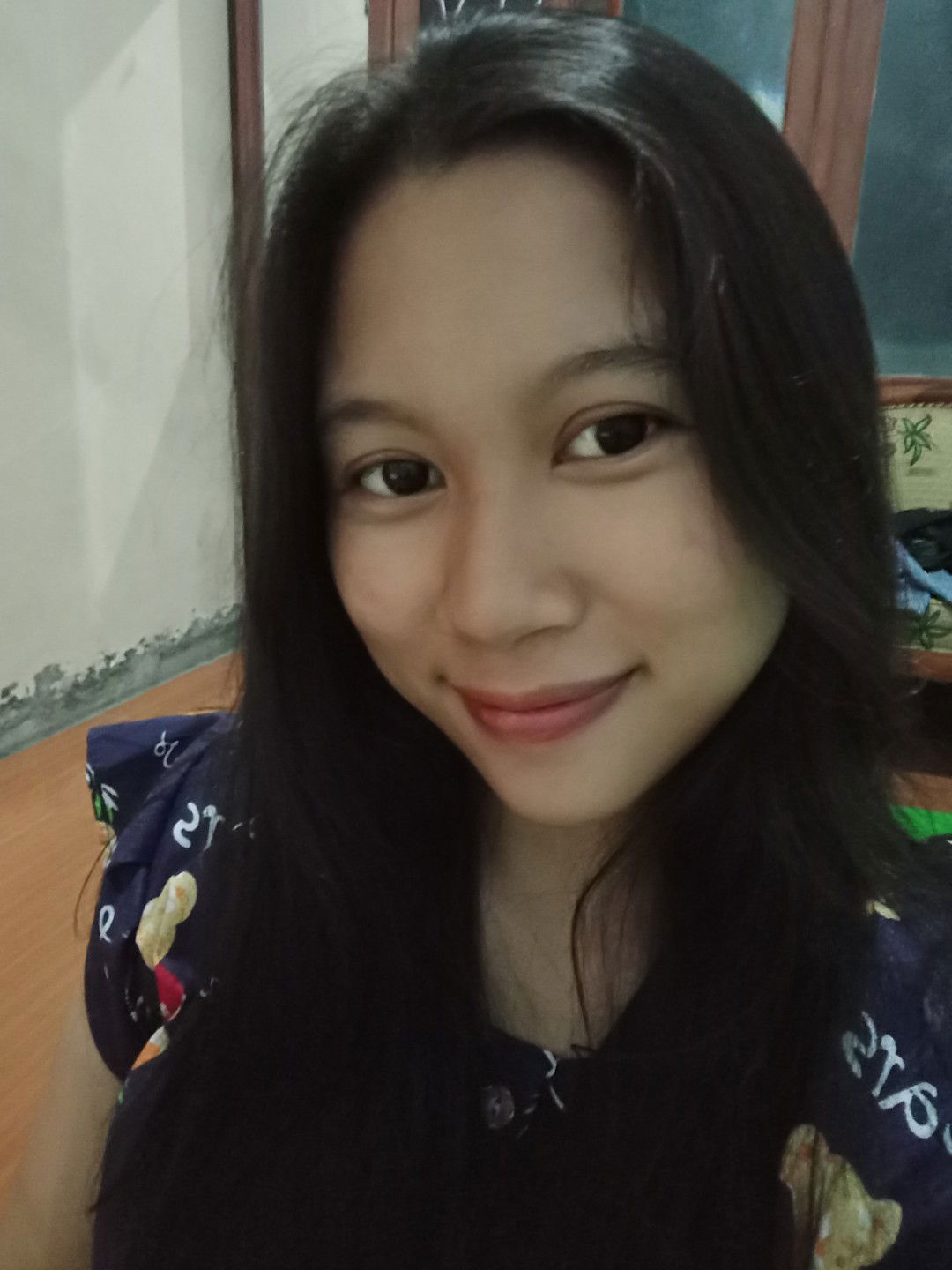 Mona Lestari profile icon