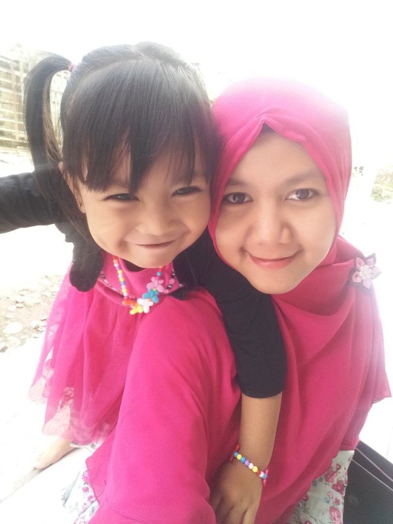 ersi lestari profile icon