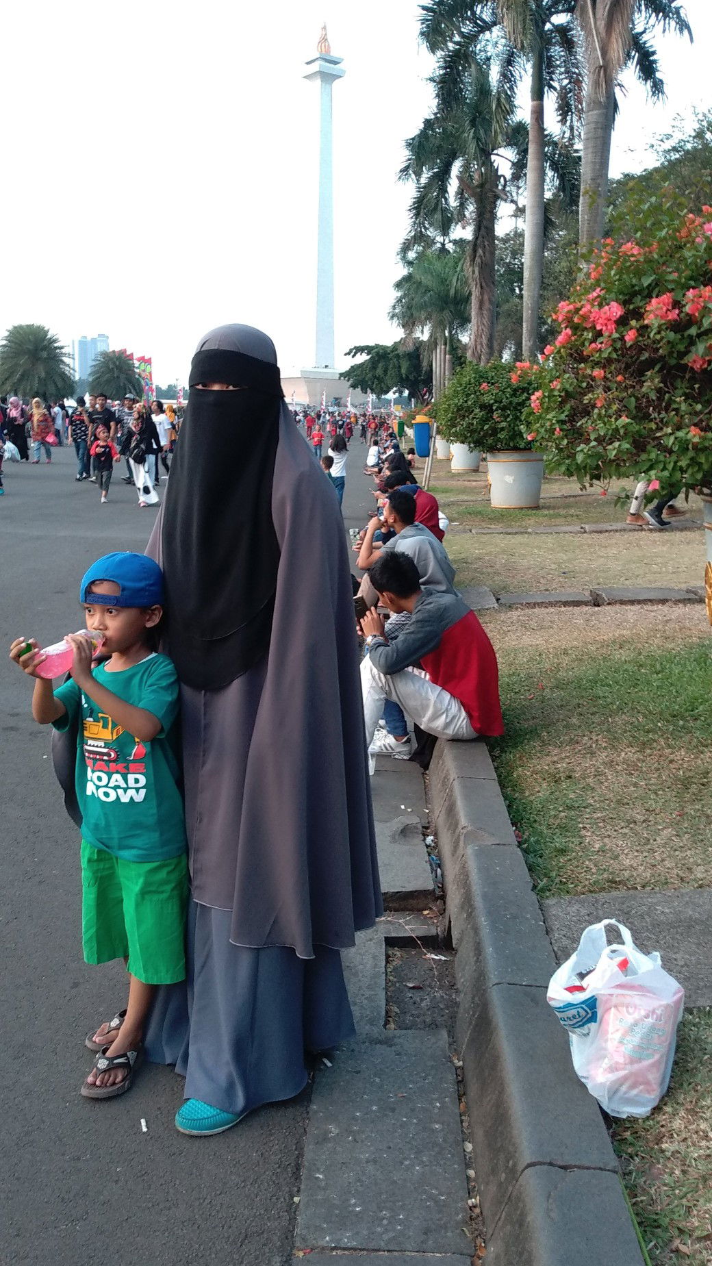 Lilis Fajriah Lestari profile icon