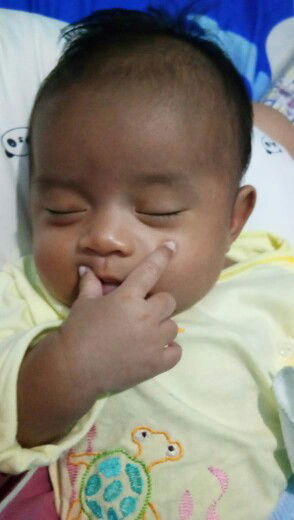 Try Agustina Putri profile icon