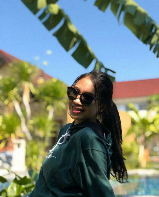 vera mega utami profile icon