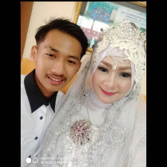 lolapamela profile icon